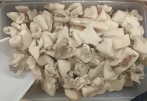 Anelli e ciuffi di Calamari IQF patagonico 5,100 Kg (6 x 0,850 Gr) - 1
