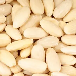 Mandorle Pelate Intere (1 confezione da 5 kg)
