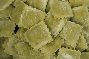 Ravioli basilico e pinoli (1kg X 4)